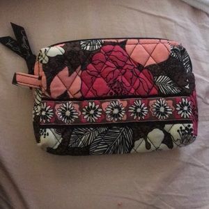 Vera Bradley makeup pouch/case